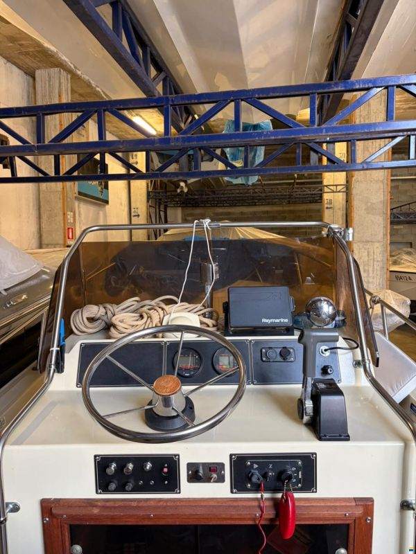 Boston Whaler Outrage 22