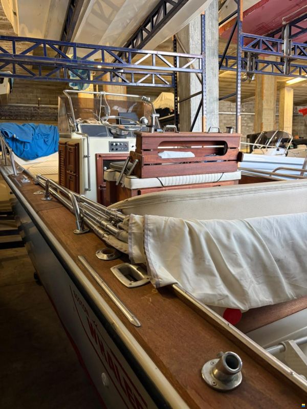 Boston Whaler Outrage 22