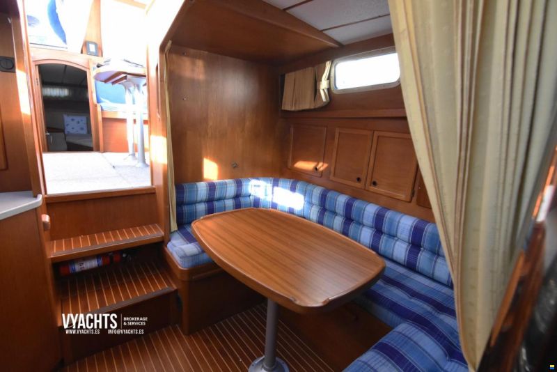 Nauticat 38