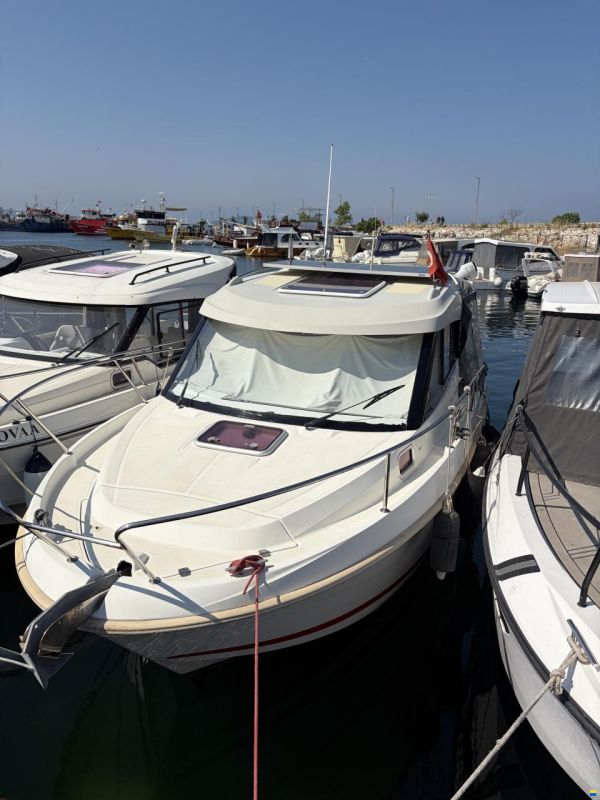 Beneteau Antares 7.80