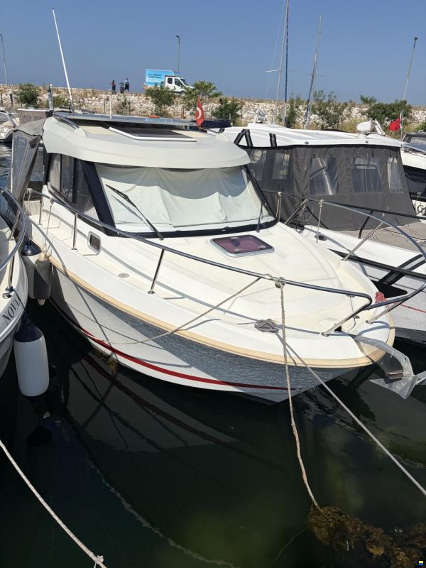 Beneteau Antares 7.80