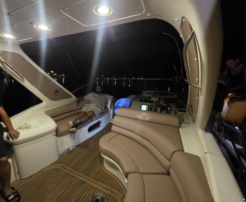 Sealine S37