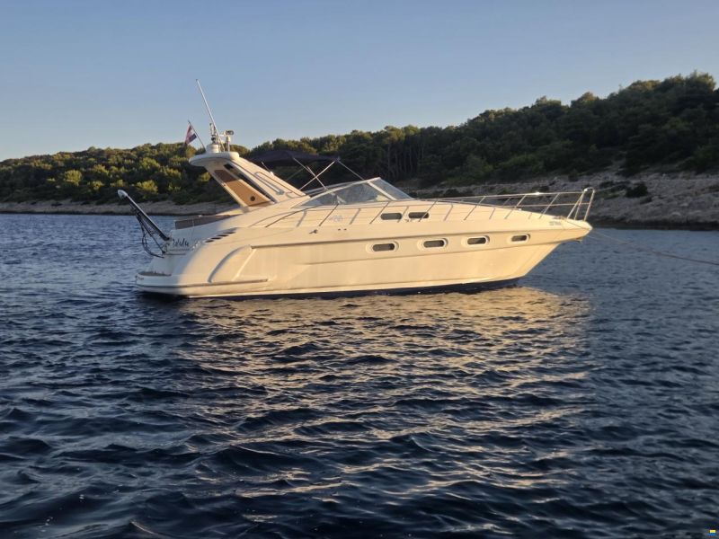 Sealine S37