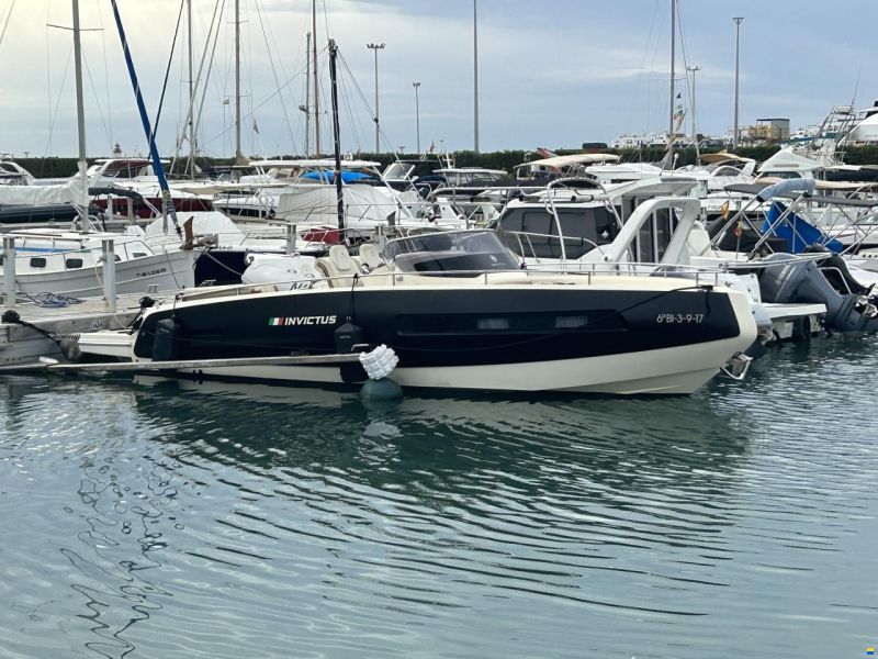 INVICTUS 280 GT