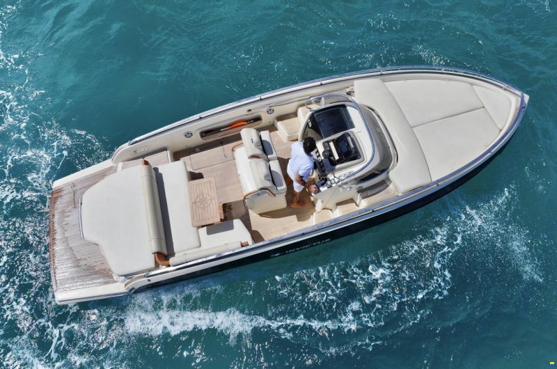 INVICTUS 280 GT