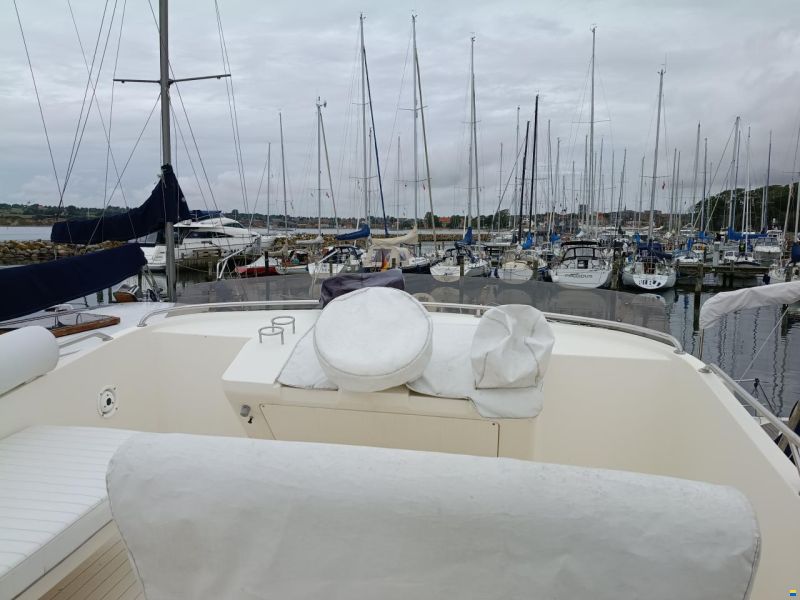 Princess 35