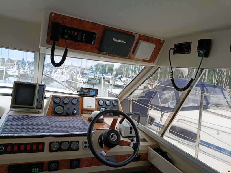 Princess 35