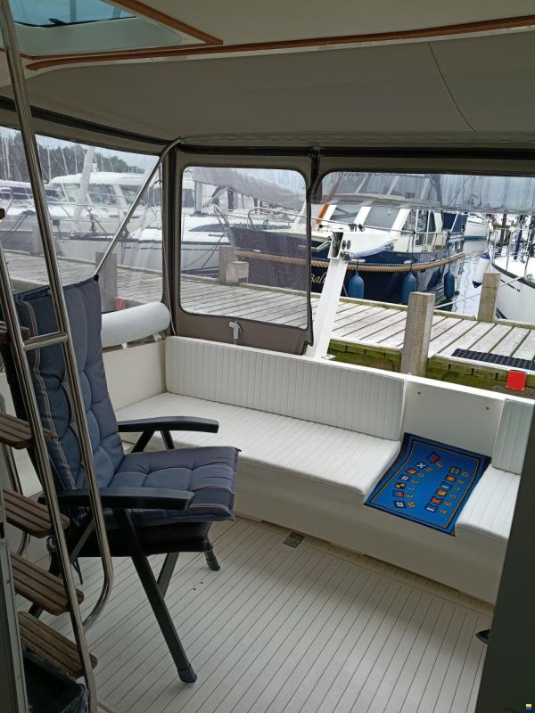 Princess 35