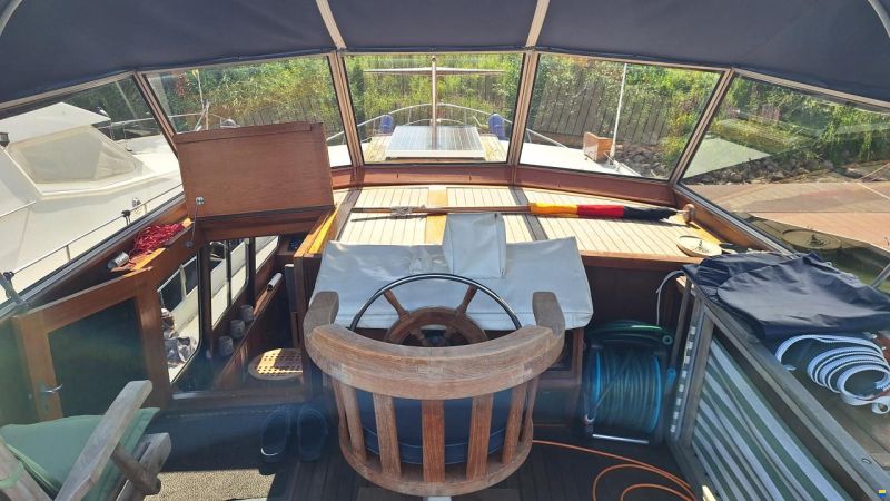 Van der Valk Valkkruiser 1300 AK