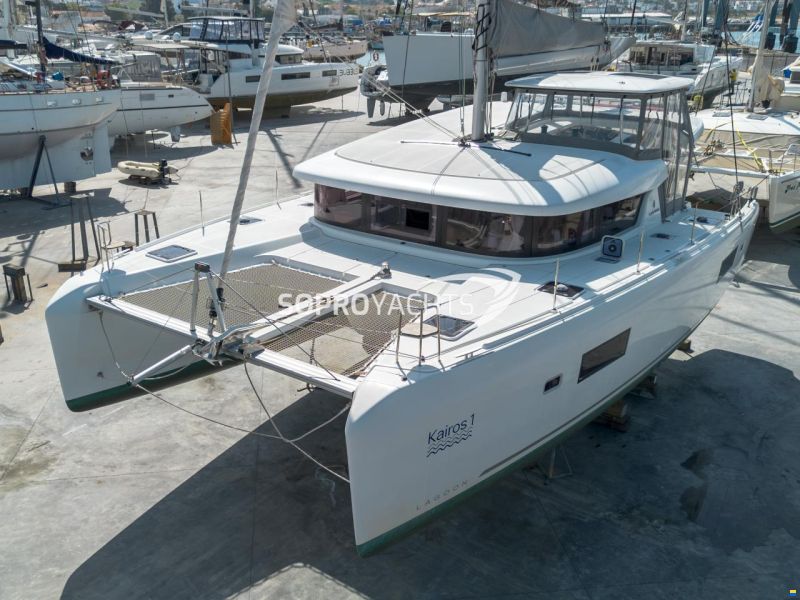 Lagoon 42