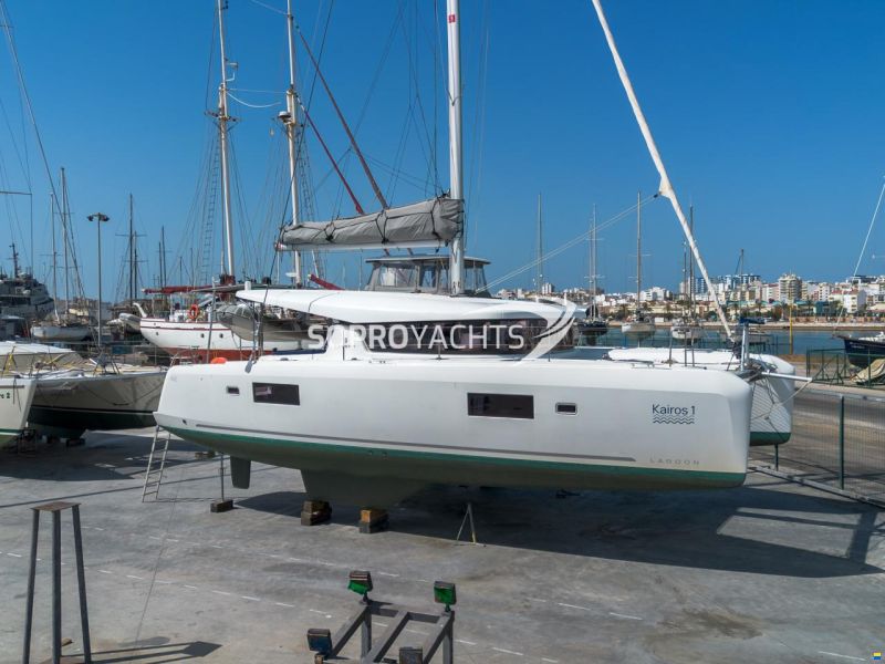 Lagoon 42