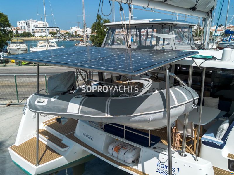 Lagoon 42