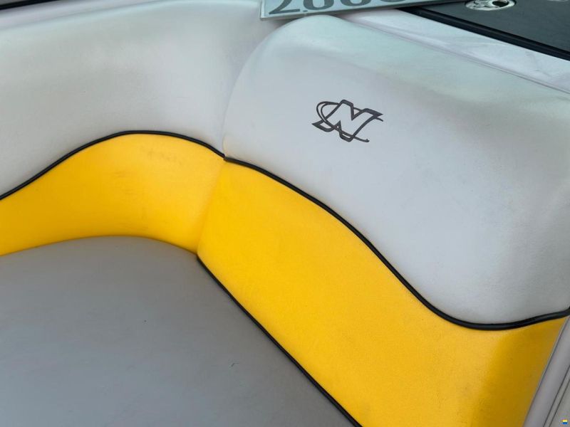 Correct Craft Super Air Nautique 210