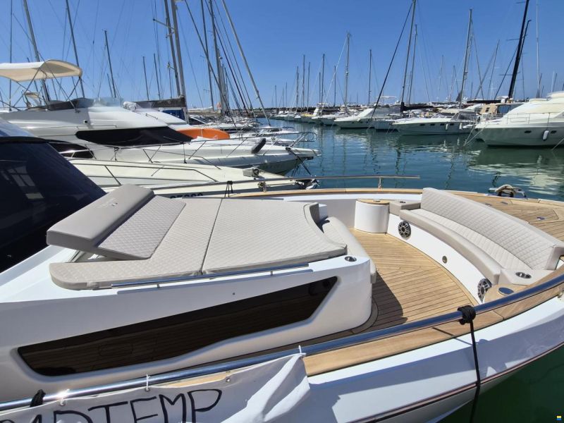 Italyure 38 sport