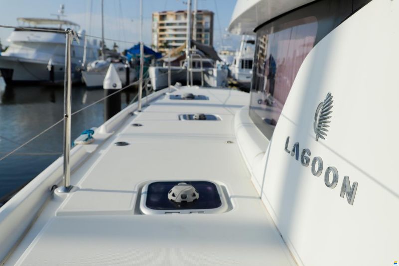 Lagoon 2021 Lagoon 42 Sailing Catamaran