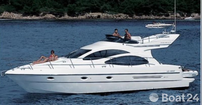Azimut 42 Fly