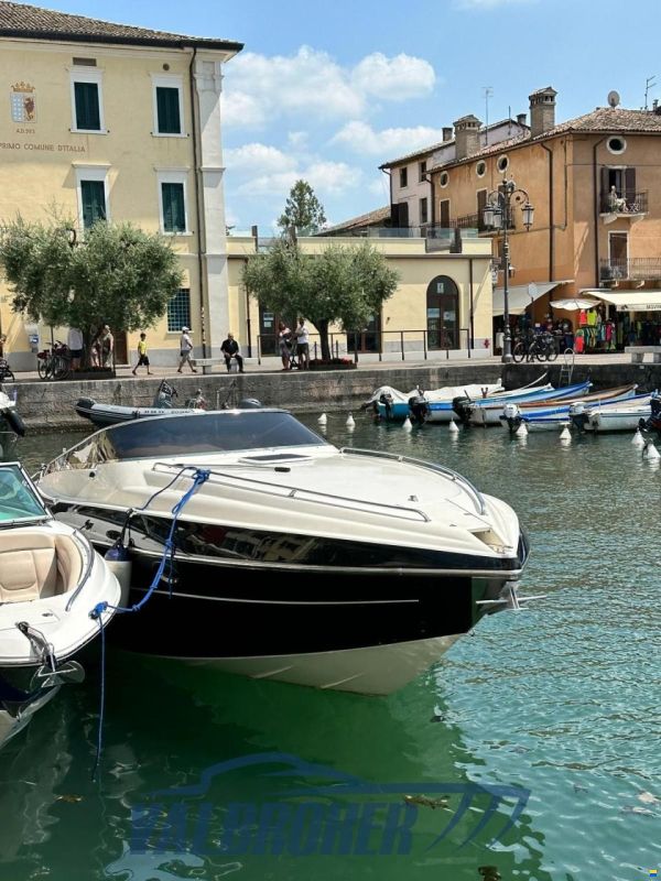 Performance Marine 907 Performance
