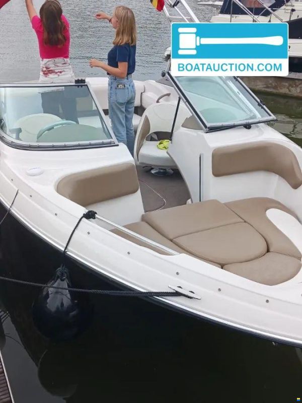 Four Winns Horizon 190