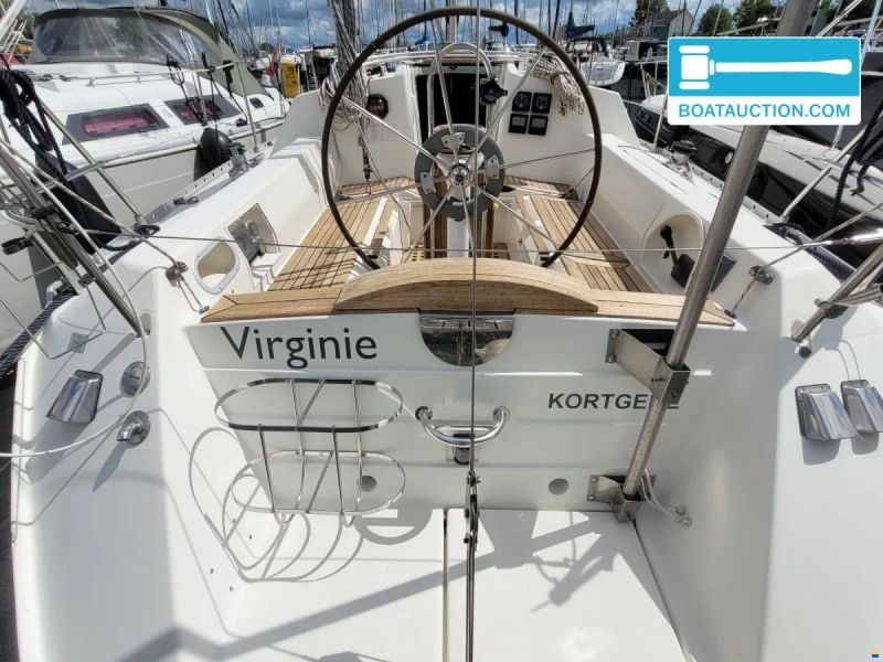 Beneteau First 32s5