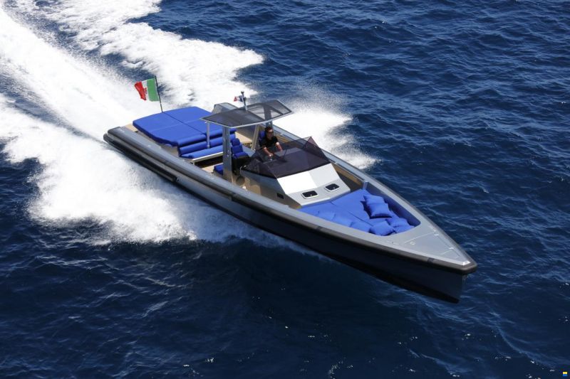 Wally Tender 45