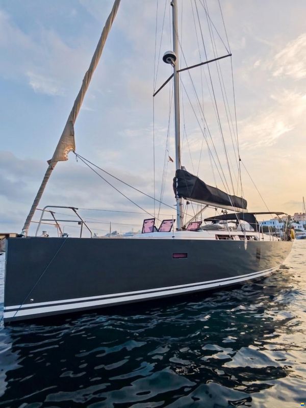 Hanse 445