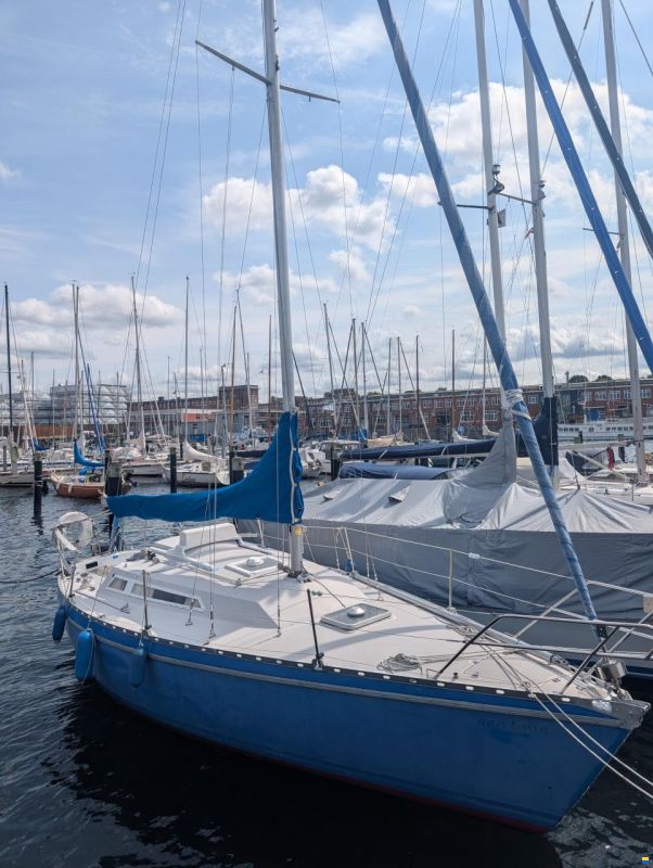 Jeanneau Aquila 28