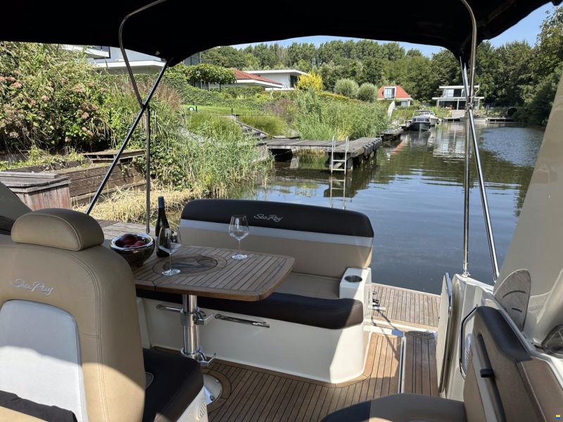 Sea Ray 265 Sundancer