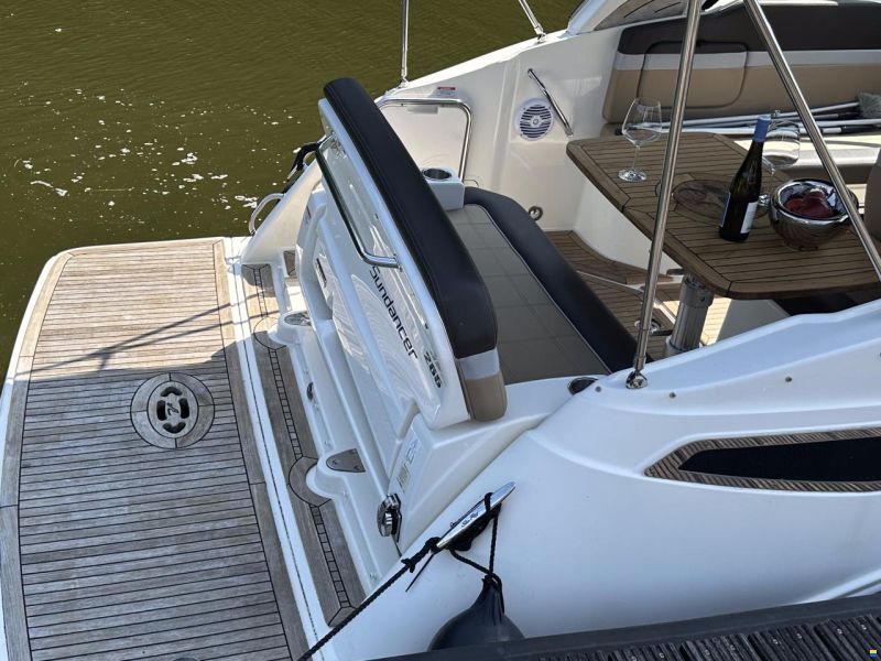 Sea Ray 265 Sundancer