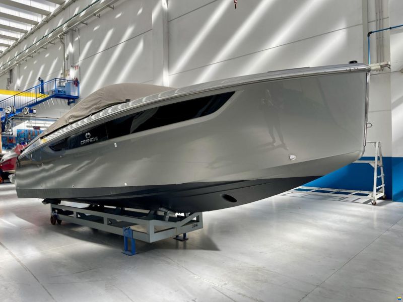 Cranchi E26