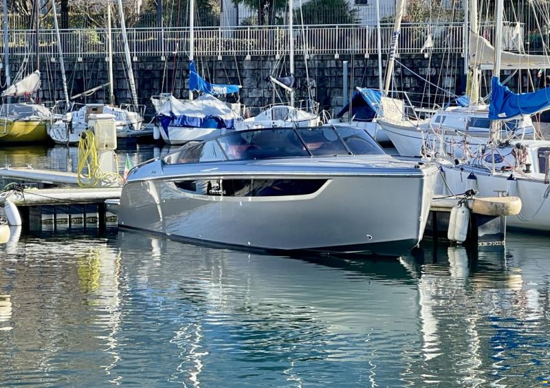 Cranchi E26