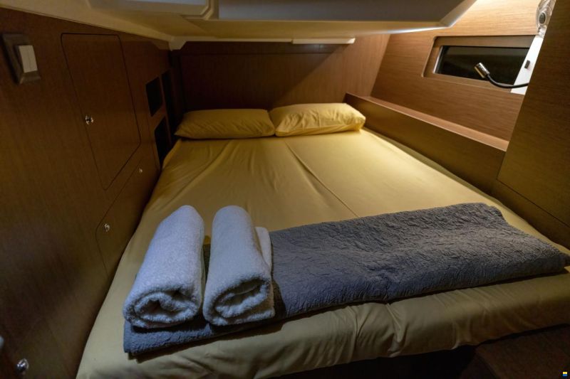 Beneteau Oceanis 46.1