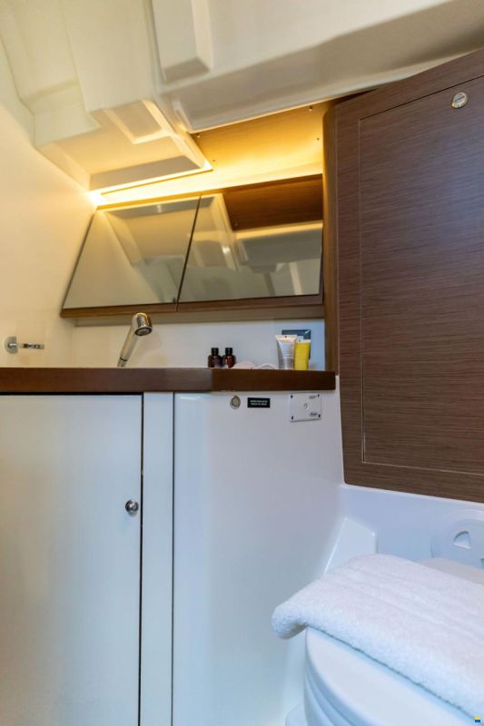 Beneteau Oceanis 46.1