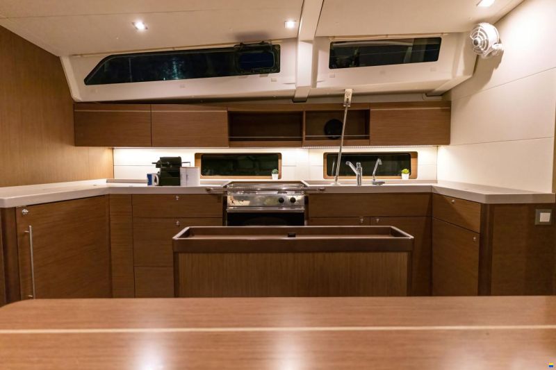 Beneteau Oceanis 46.1