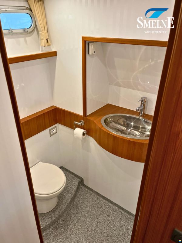 Dutch Yachting Group Dutchline Classic 42