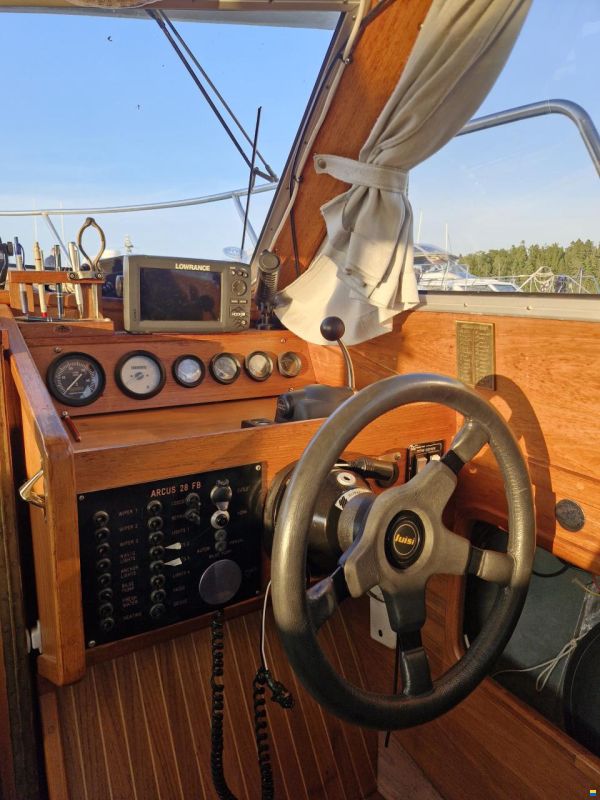 Arcus 28 FB
