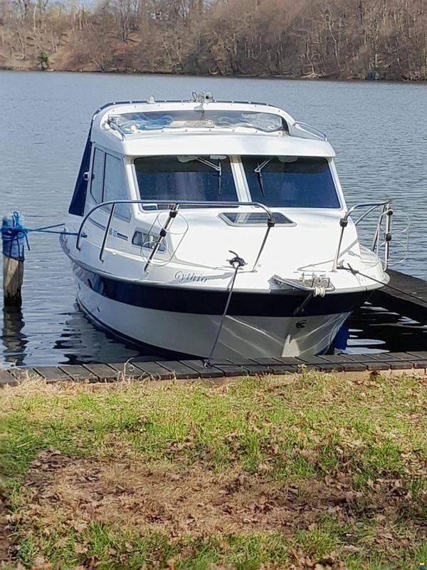 Bella 703