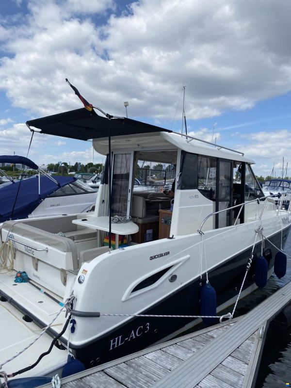 Quicksilver 855 Aktiv Weekend IB Diesel