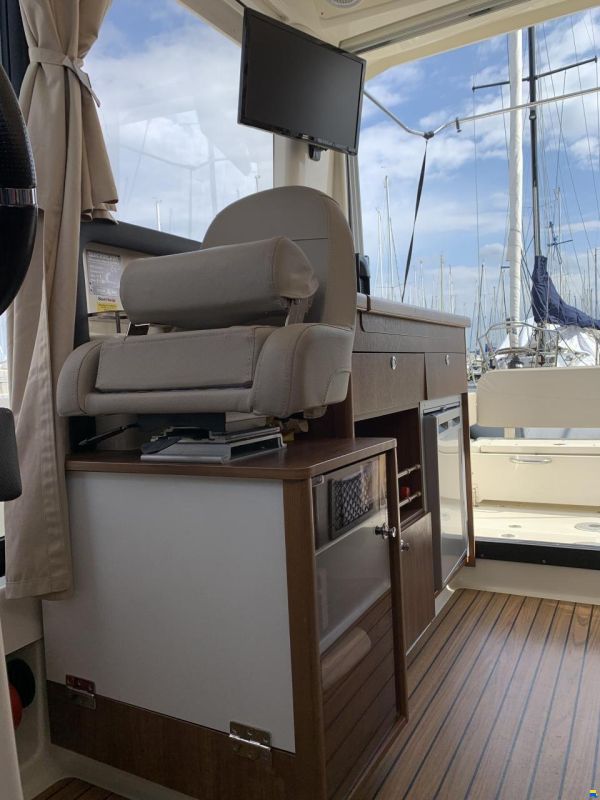 Quicksilver 855 Aktiv Weekend IB Diesel