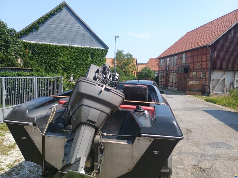 Ring 18 Speedboot