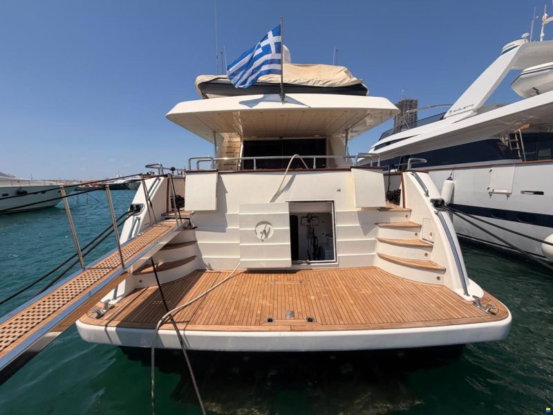 Falcon Yachts 86