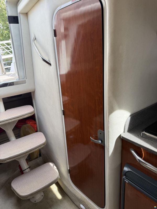 Sea Ray sundancer 335