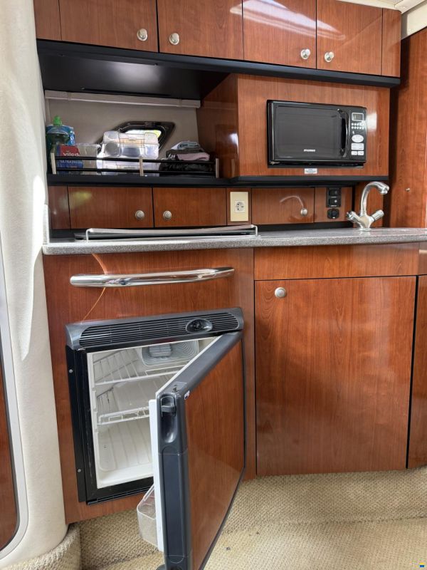 Sea Ray sundancer 335