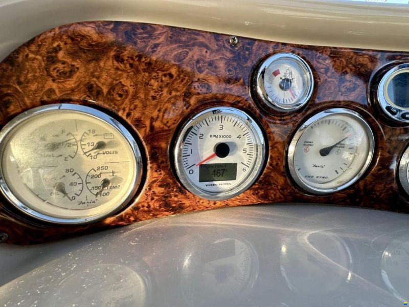 Larson 330