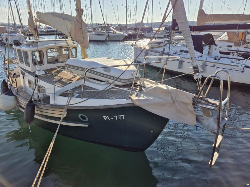 Fisher 25