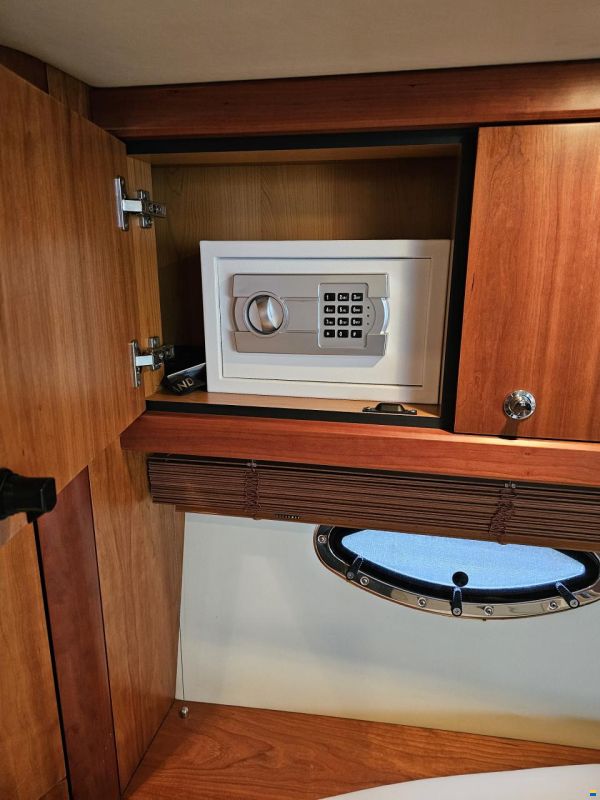 Sunseeker Portofino 47