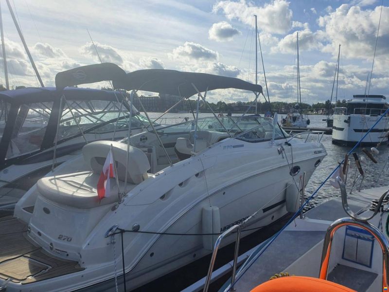 Chaparral 270 Signature