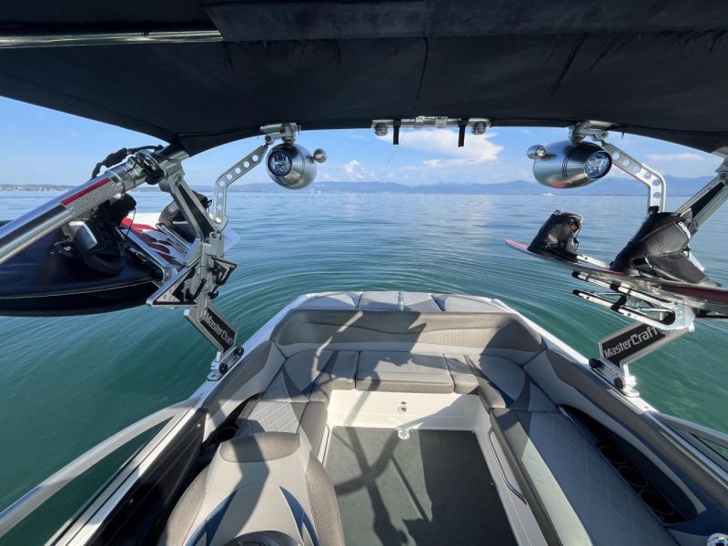 MasterCraft X15