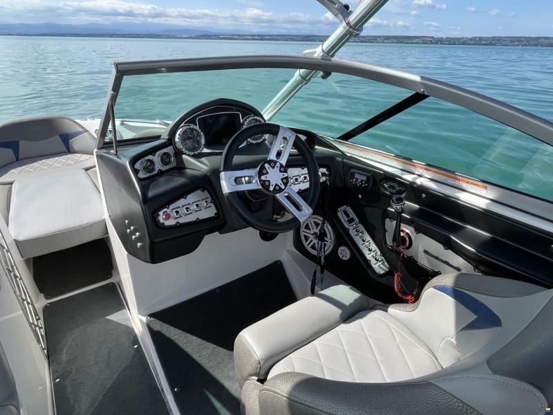 MasterCraft X15