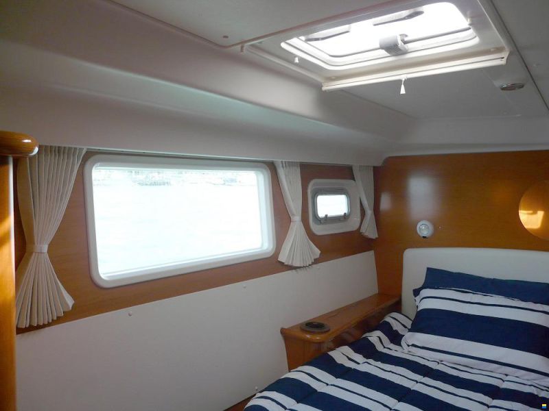 Lagoon 440