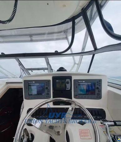 Boston Whaler BOSTON 305 CONQUEST